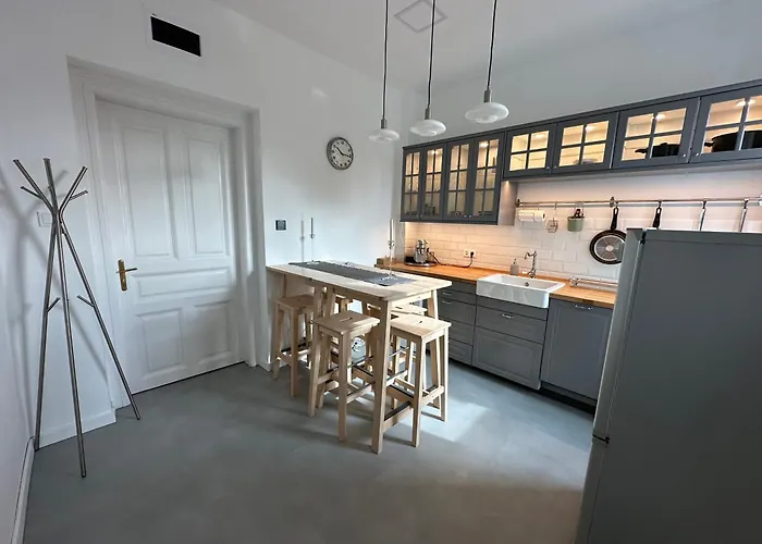 Pelso Luxury וילה *