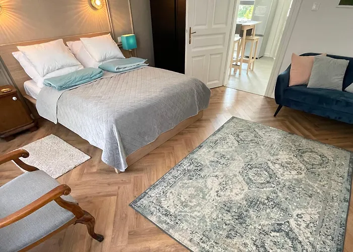 וילה Pelso Luxury קסזטלי